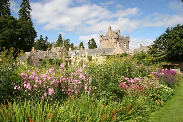 Der Blumengarten an Cawdor Castle