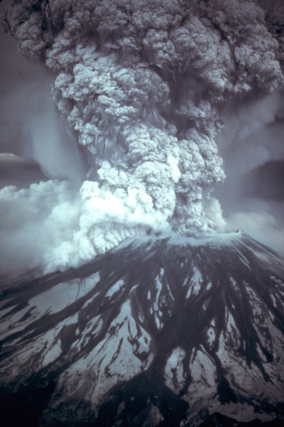 Der Ausbruch des Mount St. Helens im Jahre 1980. Quelle: wikipedia