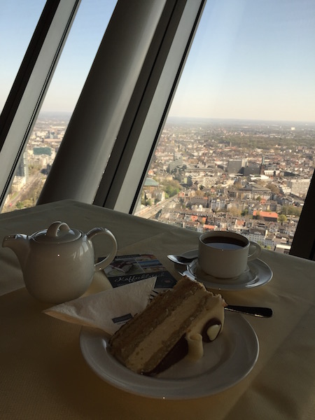 Kaffee und Kuchen