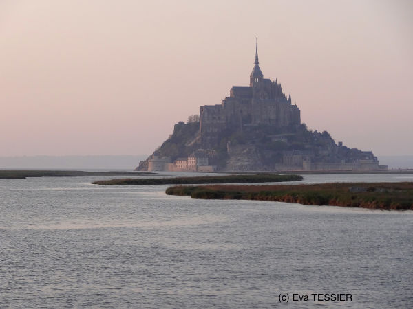 Mont-Saint-Michel vue depuis le barrage (c) Eva TESSIER