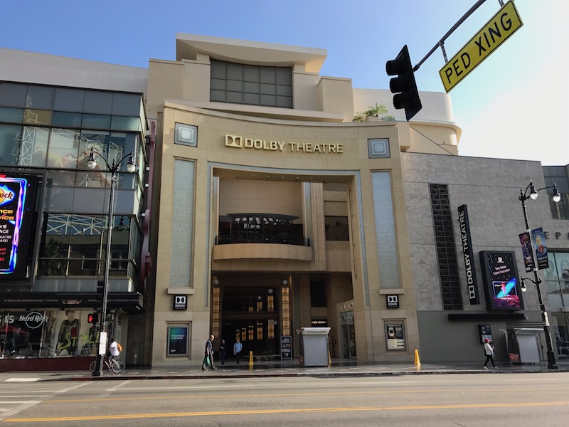 Sieht ziemlich unspektakuöär aus, das Dolby Theatre, wo alljährlich die Oscars verliehen werden