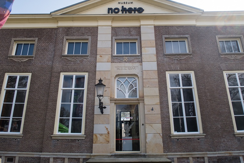 Das Museum No Hero befindet sich in dem nahezu 300 Jahre alten ehemaligen Verwaltungsgebäude von Landgut Twickede