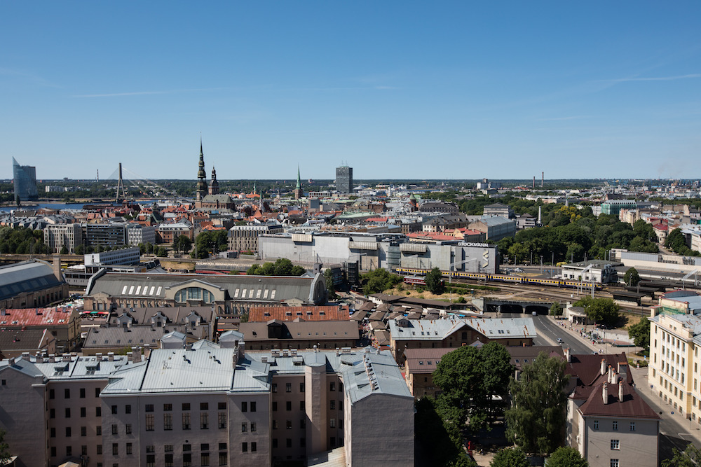 Ein Blick Richtung Altstadt. In der Mitte sieht man die St. Petri Kirche, wo wir oben auf dem Turm waren