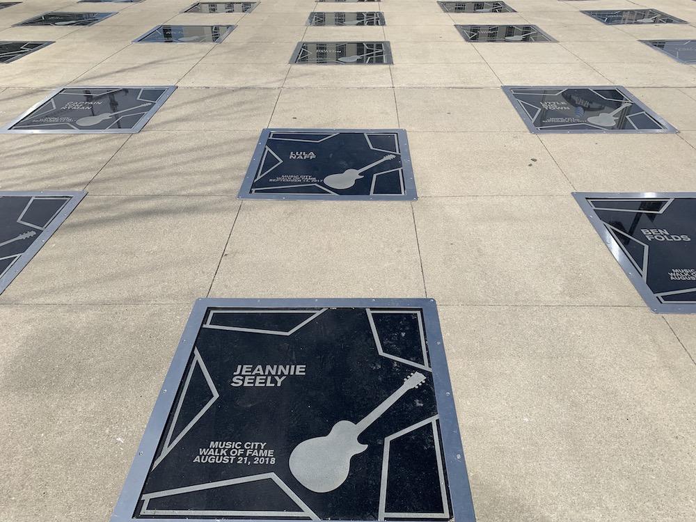 Der Music City Walk of Fame - das Gegenstück zum Hollywood Walk of Fame