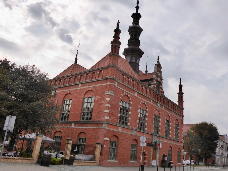 Das Altstädtische Rathaus (Ratusz Starego Miasta) aus dem Jahre 1595.