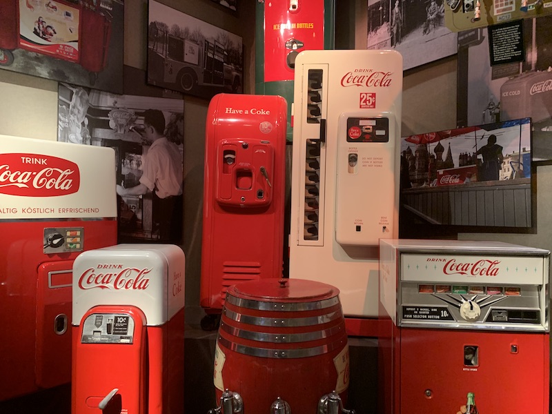Coca-Cola Automaten im Laufe der Zeit