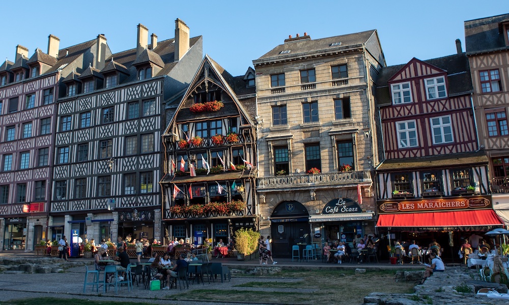 Die  Taverne La Couronne in Rouen ist eine der ältesten Gasthäuser Frankreichs